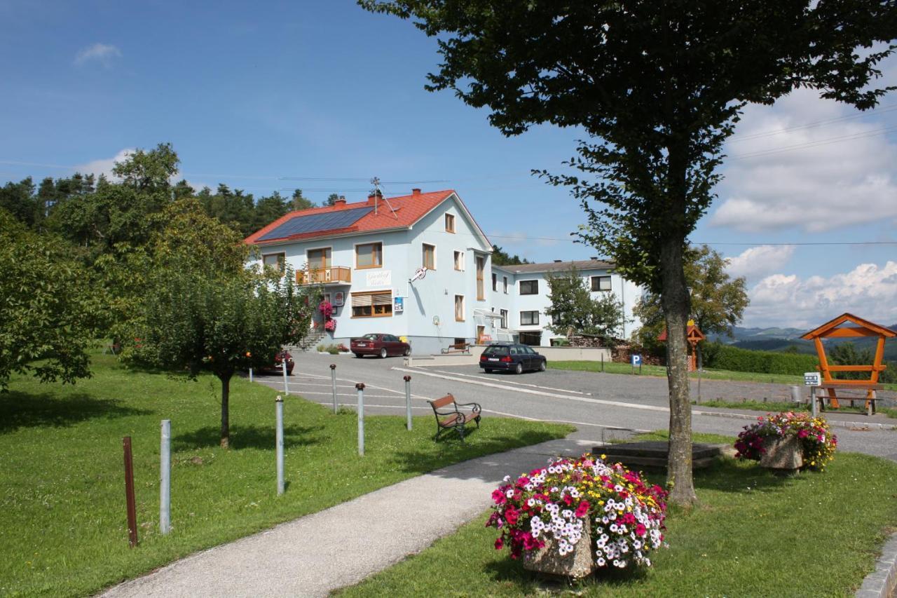 Gasthof Koller Mariasdorf Exterior photo